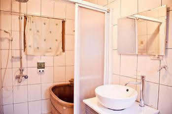 Zhuo Ye Cottage Miaoli Eksteriør bilde